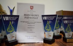 Więcej o: VIII Ogólnopolski Festiwal Kolęd i Pastorałek w Karczmiskach